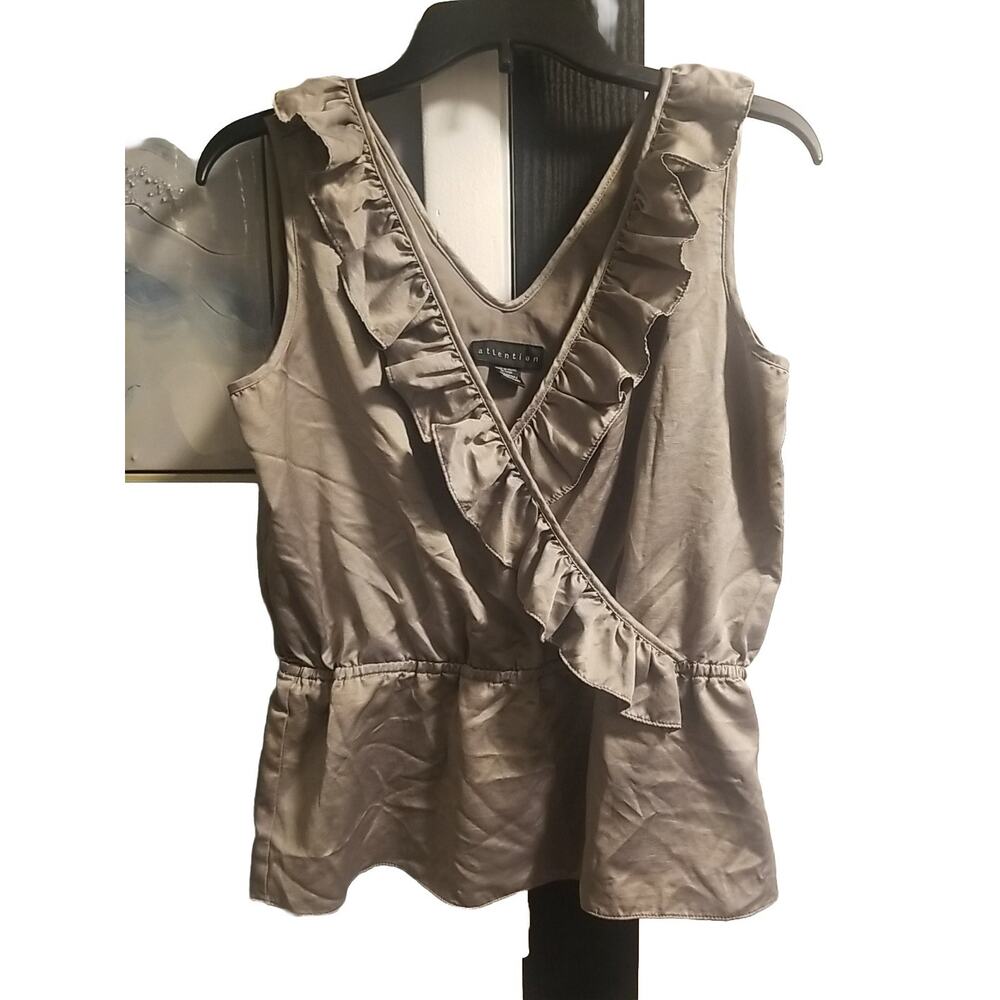 Attention Grey Ruffle Neck Sleeveless Blouse Silky Feel Women’s Size Medium